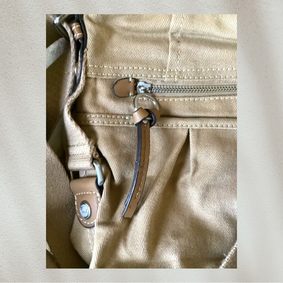 Fossil vintage Tan Canvas Crossbody Handbag  Shoulder Bag Adjustable Strap - Picture 7 of 14